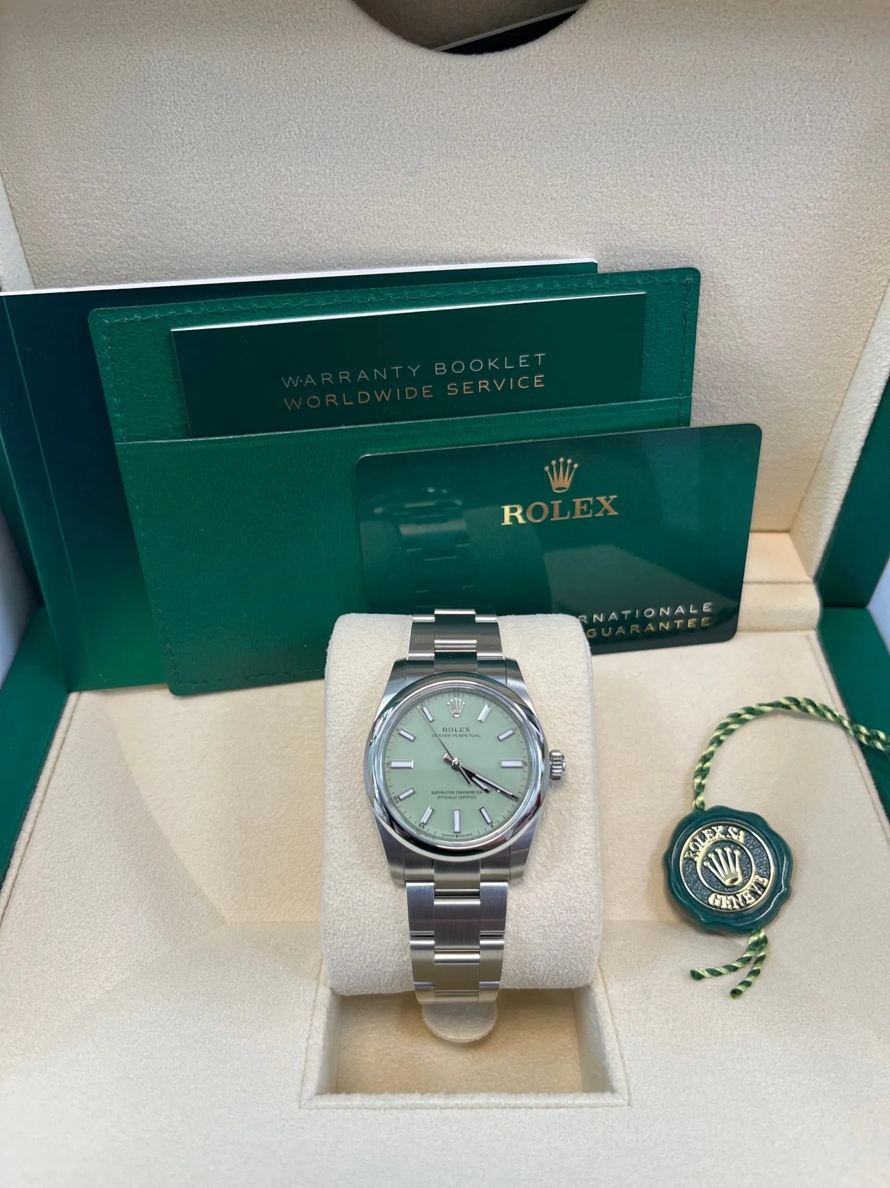 Rolex Oyster Perpetual 41 41 mm Oystersteel 134300-0006 - Image 2