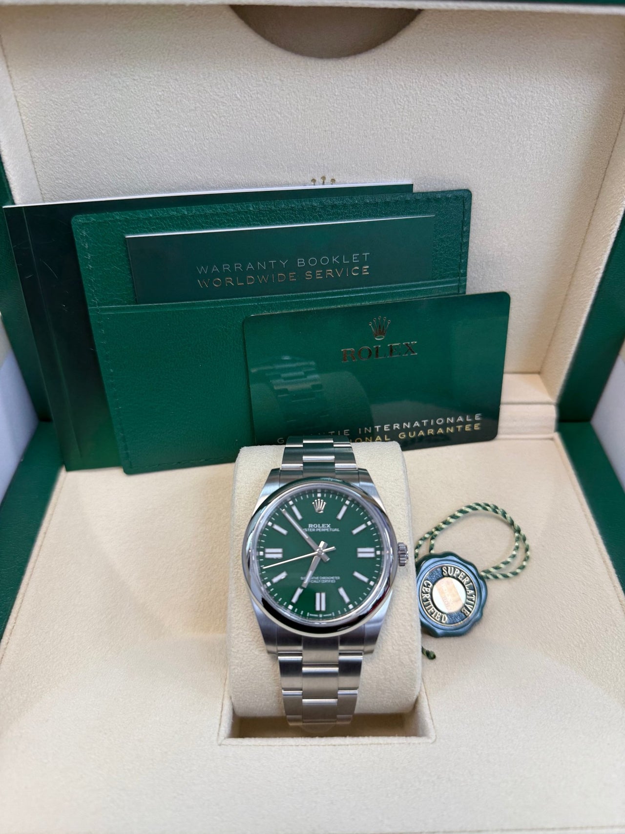 Rolex Oyster Perpetual 41 41 mm Oystersteel 134300-0004 - Image 2
