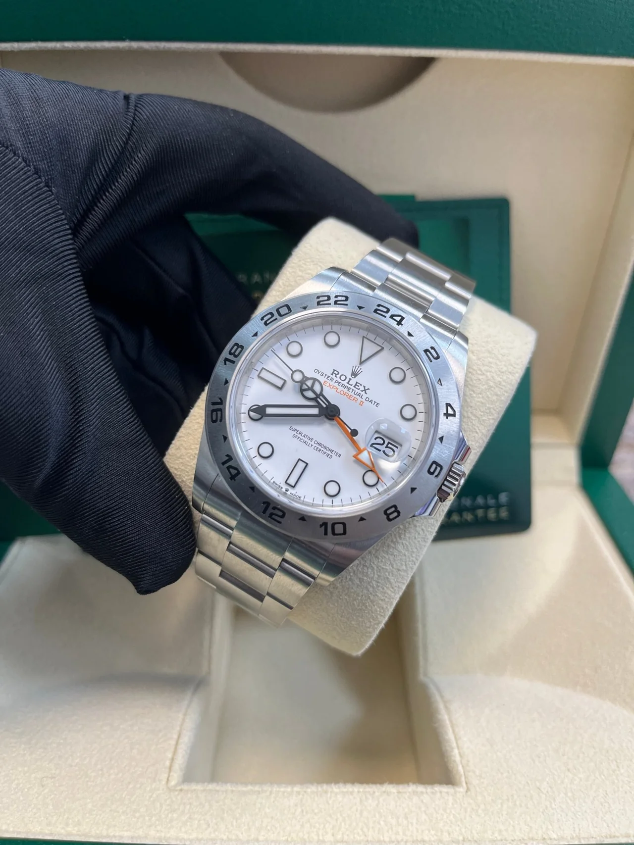 Rolex Explorer II 42 mm Oystersteel 226570-0001 - Image 3