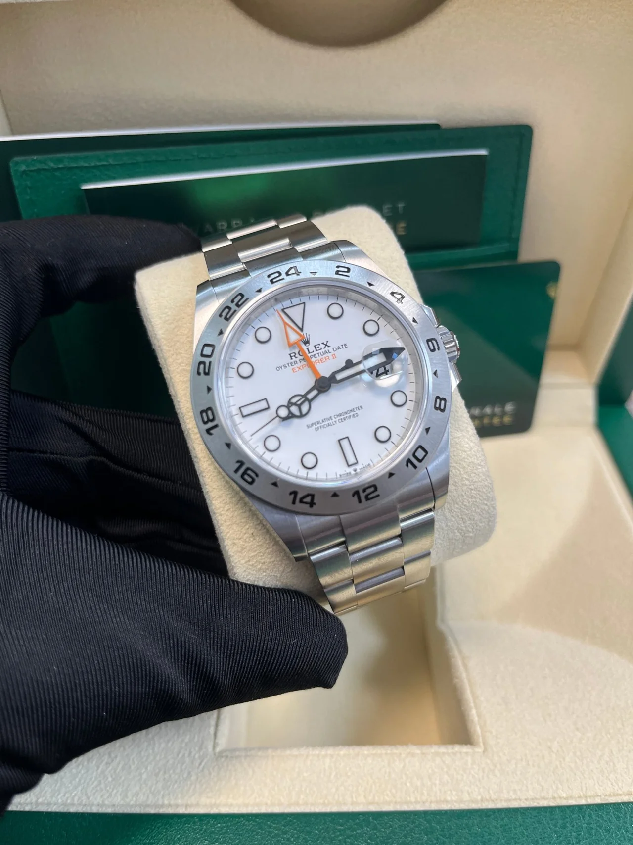 Rolex Explorer II 42 mm Oystersteel 226570-0001 - Image 9