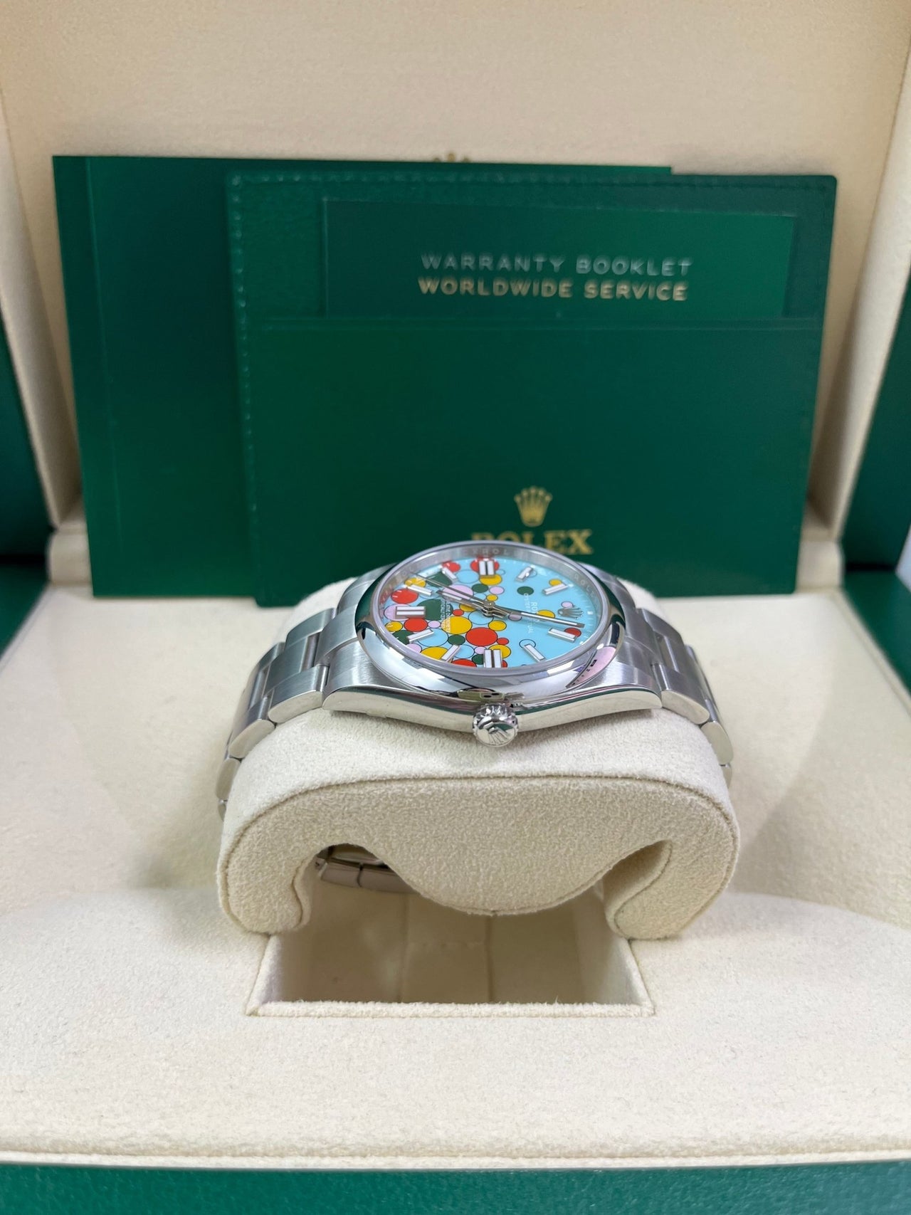 Rolex Oyster Perpetual Oyster Perpetual 41 Celebration Dial New 2023 Release 124300 Turquoise Colorful Dial - Image 4