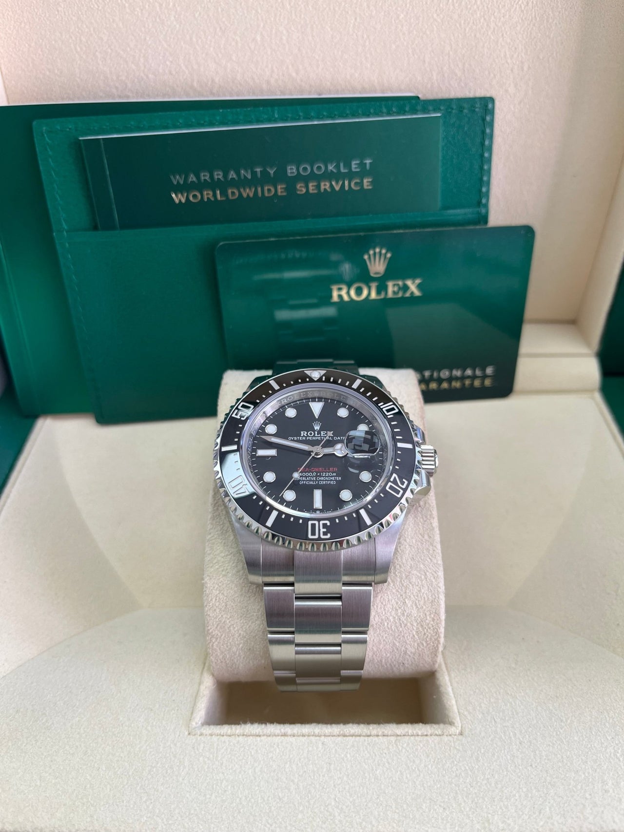 Rolex Sea-Dweller 43 mm Oystersteel 126600-0002 - Image 8