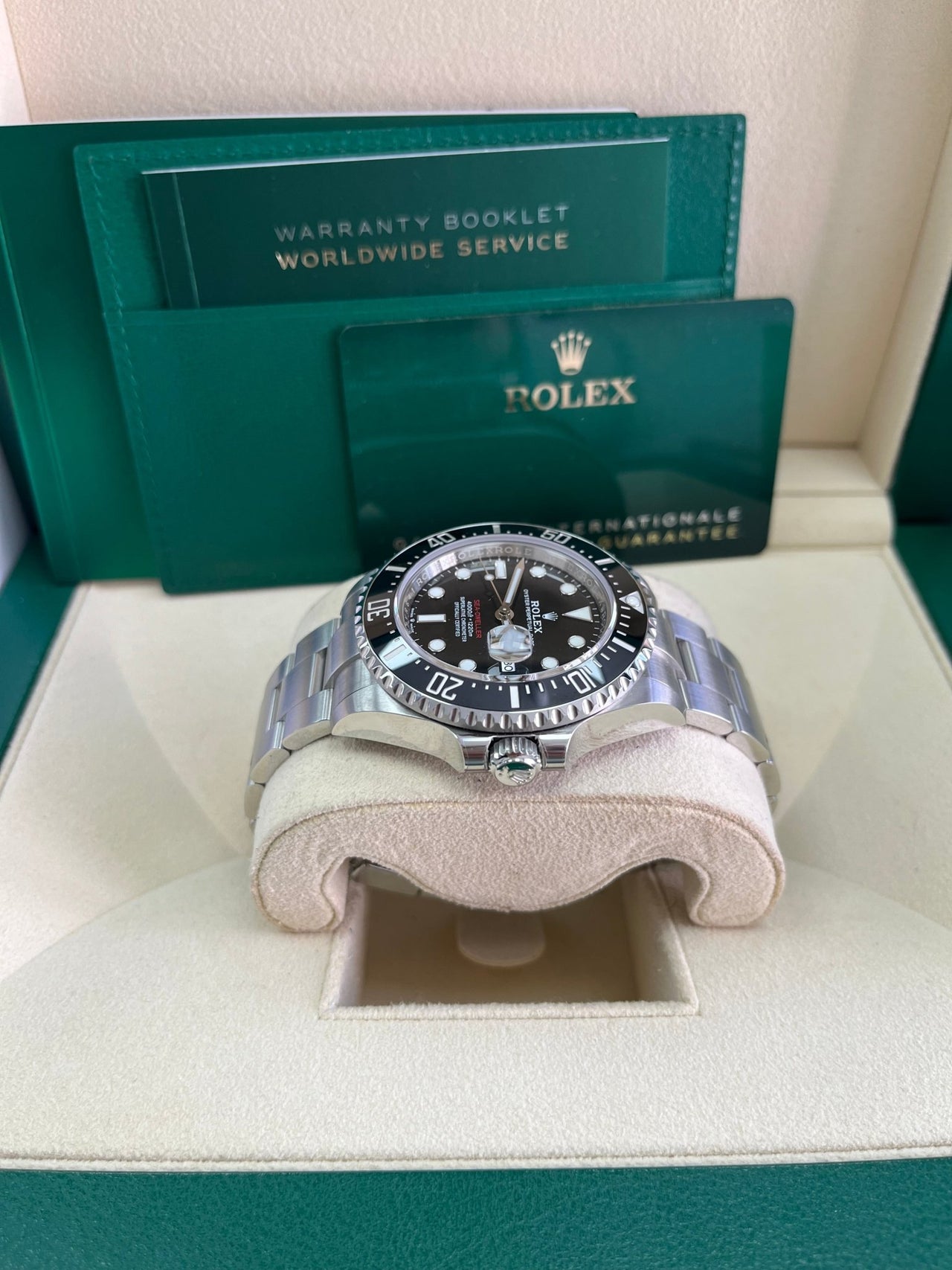 Rolex Sea-Dweller 43 mm Oystersteel 126600-0002 - Image 7