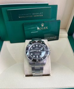 Alternative view of Rolex Sea-Dweller 43 mm Oystersteel 126600-0002