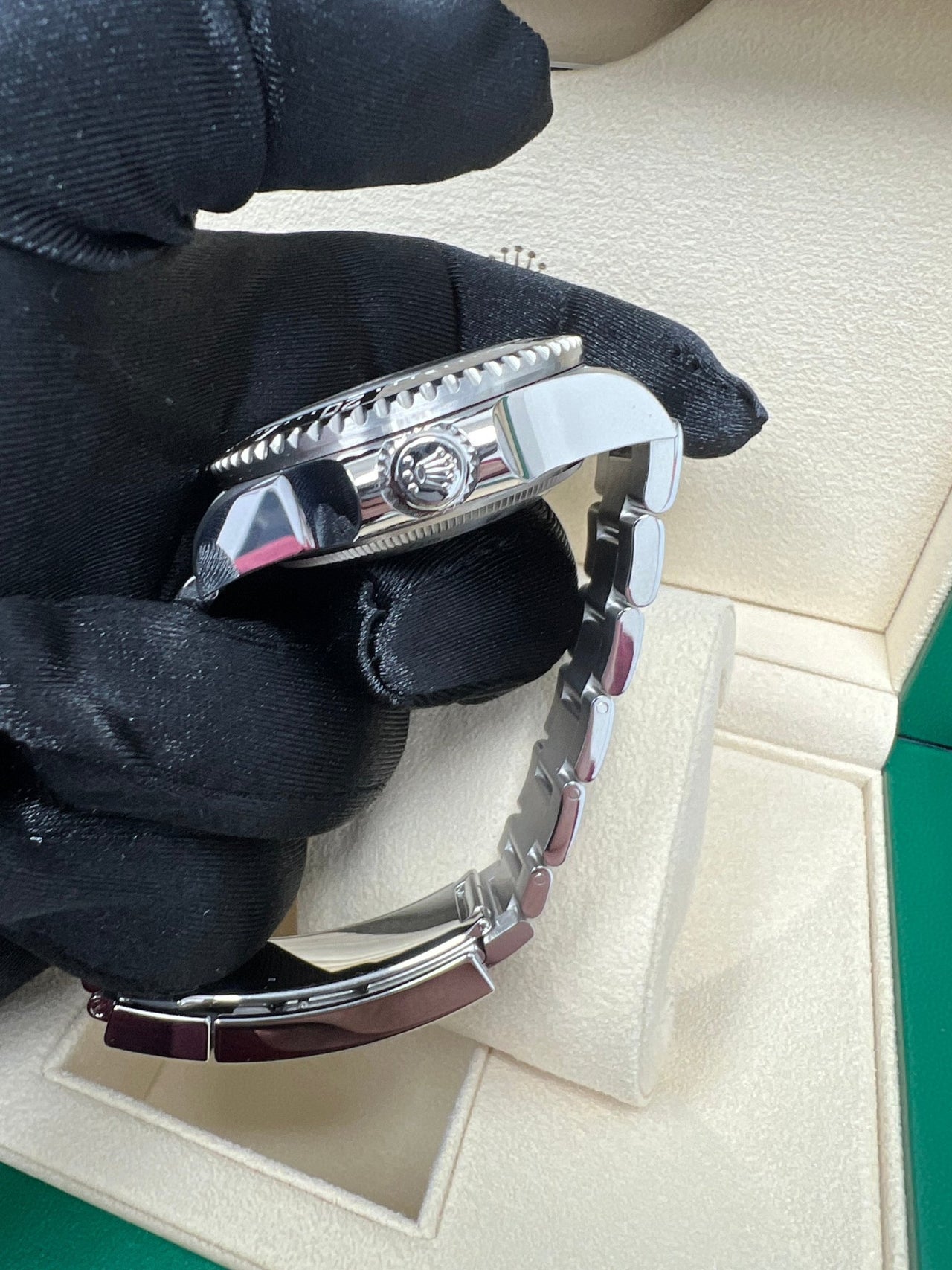 Rolex Sea-Dweller Deepsea Stainless Steel 44 - James Cameron Blue Dial (Ref# 126660) - Image 7