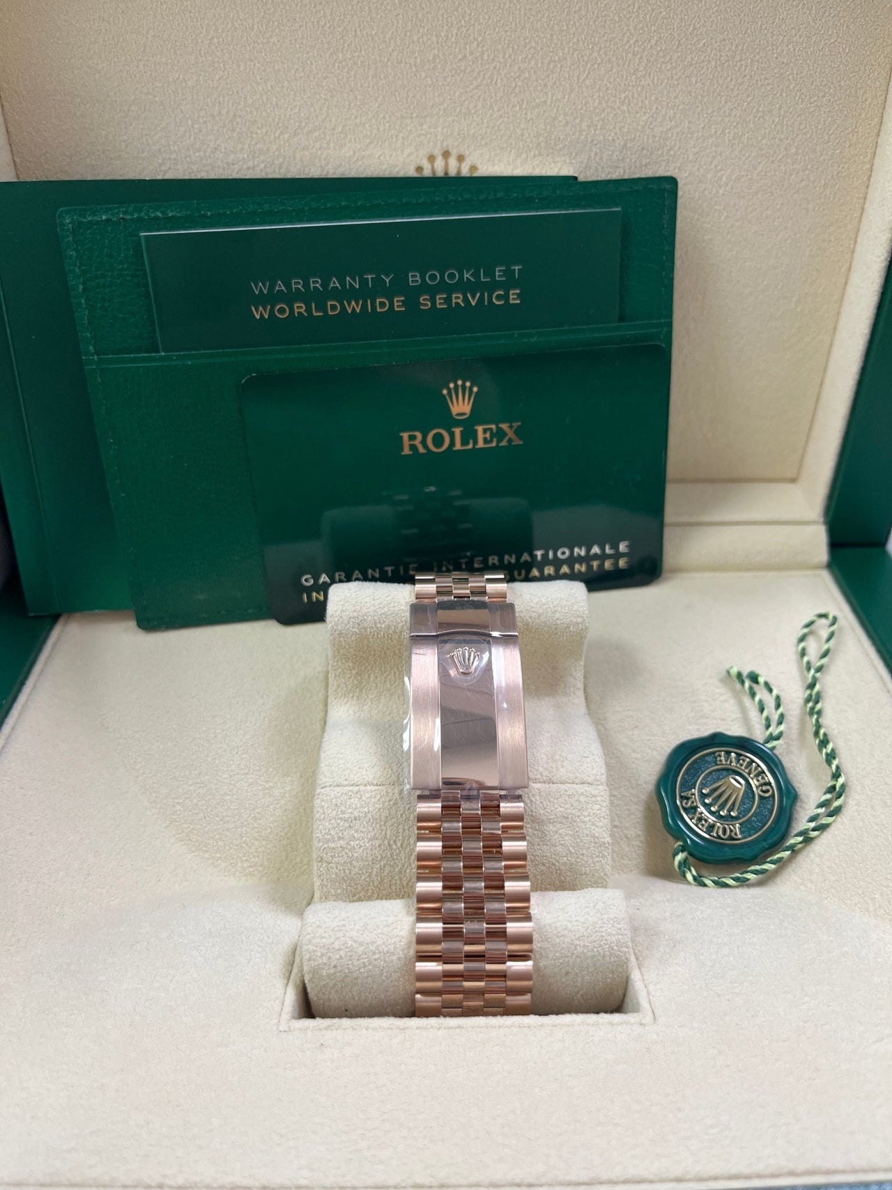 Rolex Sky-Dweller 42 mm Everose gold 336935-0005 - Image 5