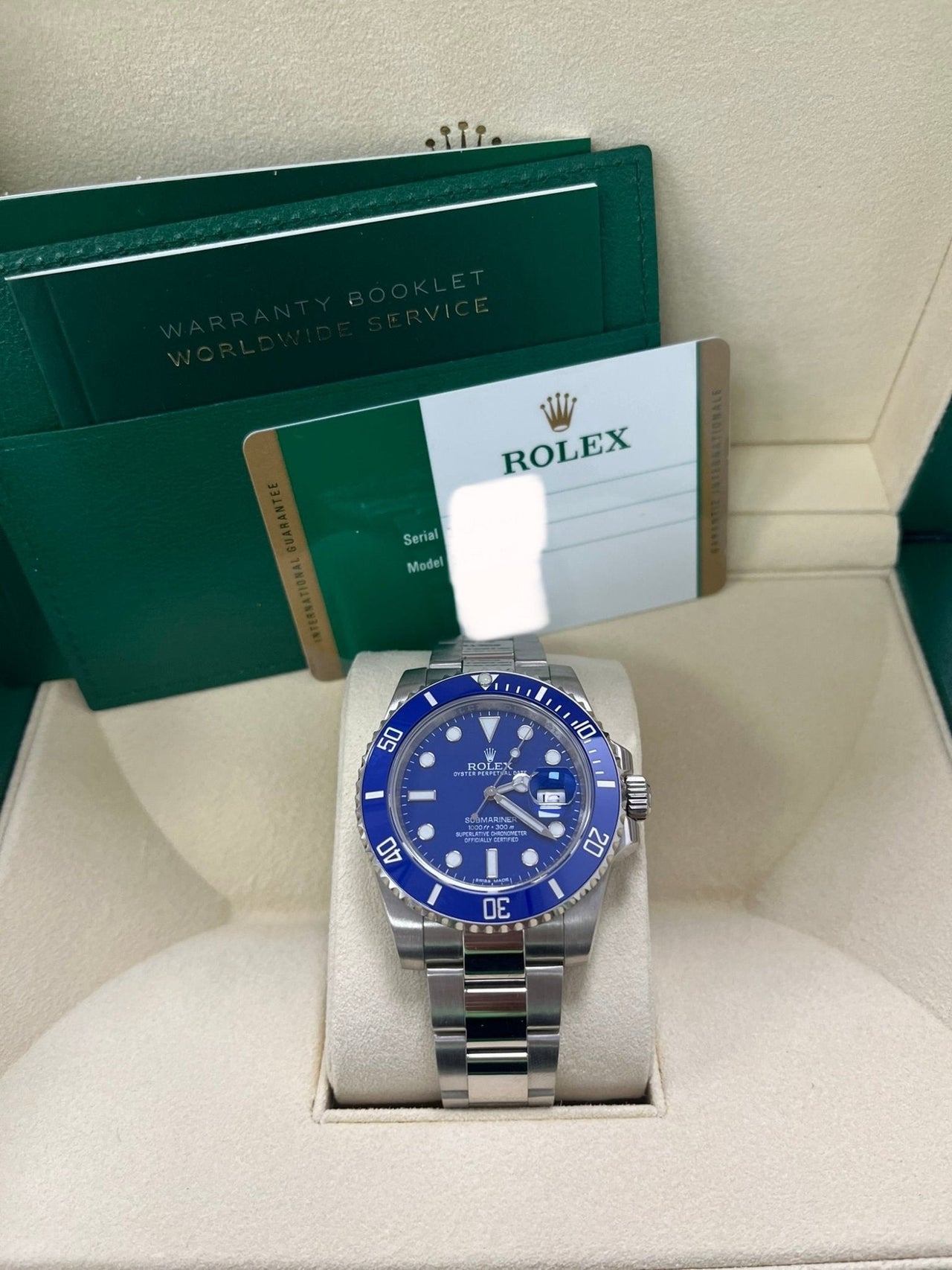 Rolex Submariner Date 40mm White Gold Blue Dial Smurf (Reference 116619LB) - Image 2