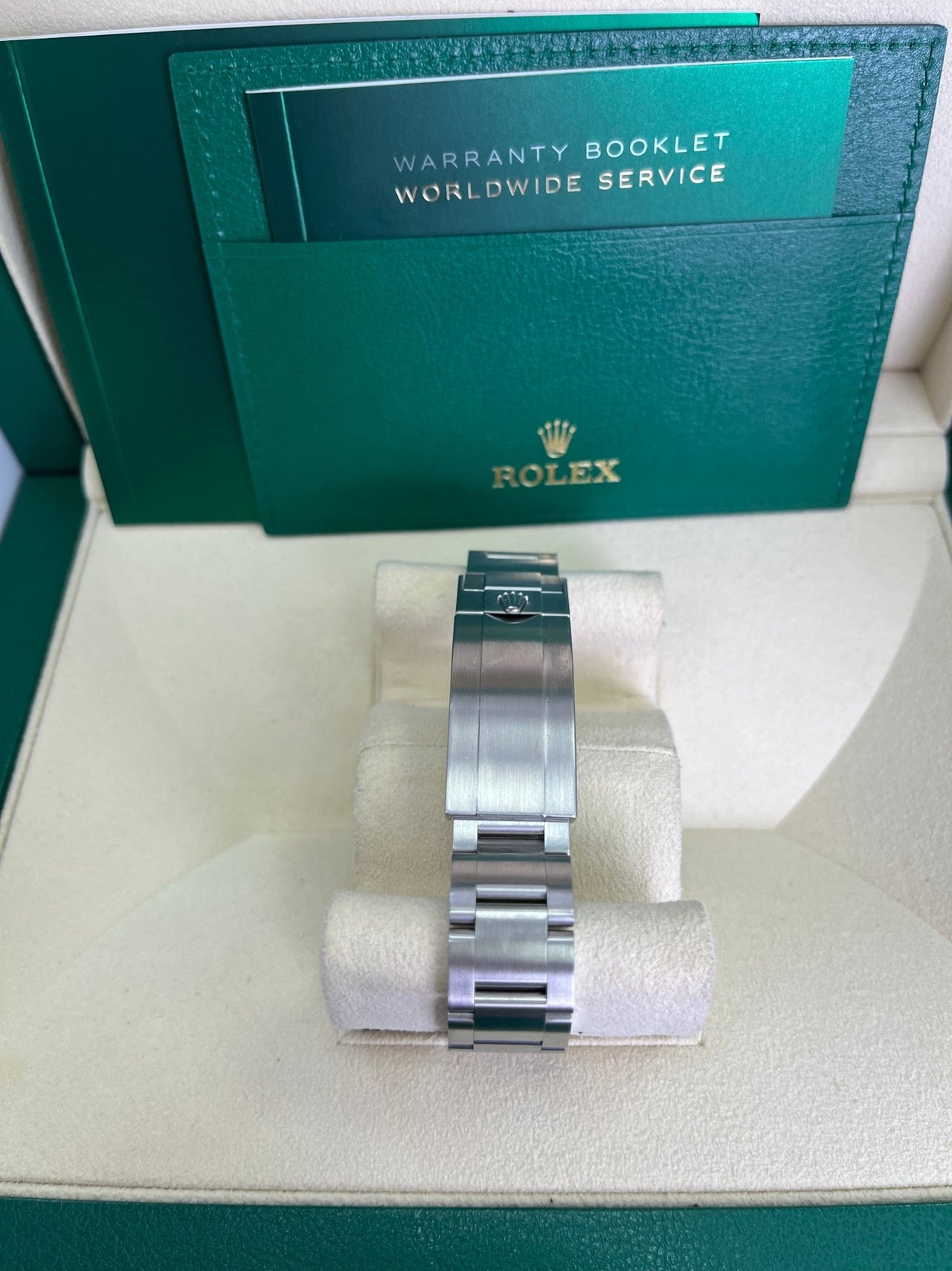 Rolex Submariner Date Stainless Steel "The Hulk" Green Dial 116610LV NEW ROLEX GREEN CARD - Image 16