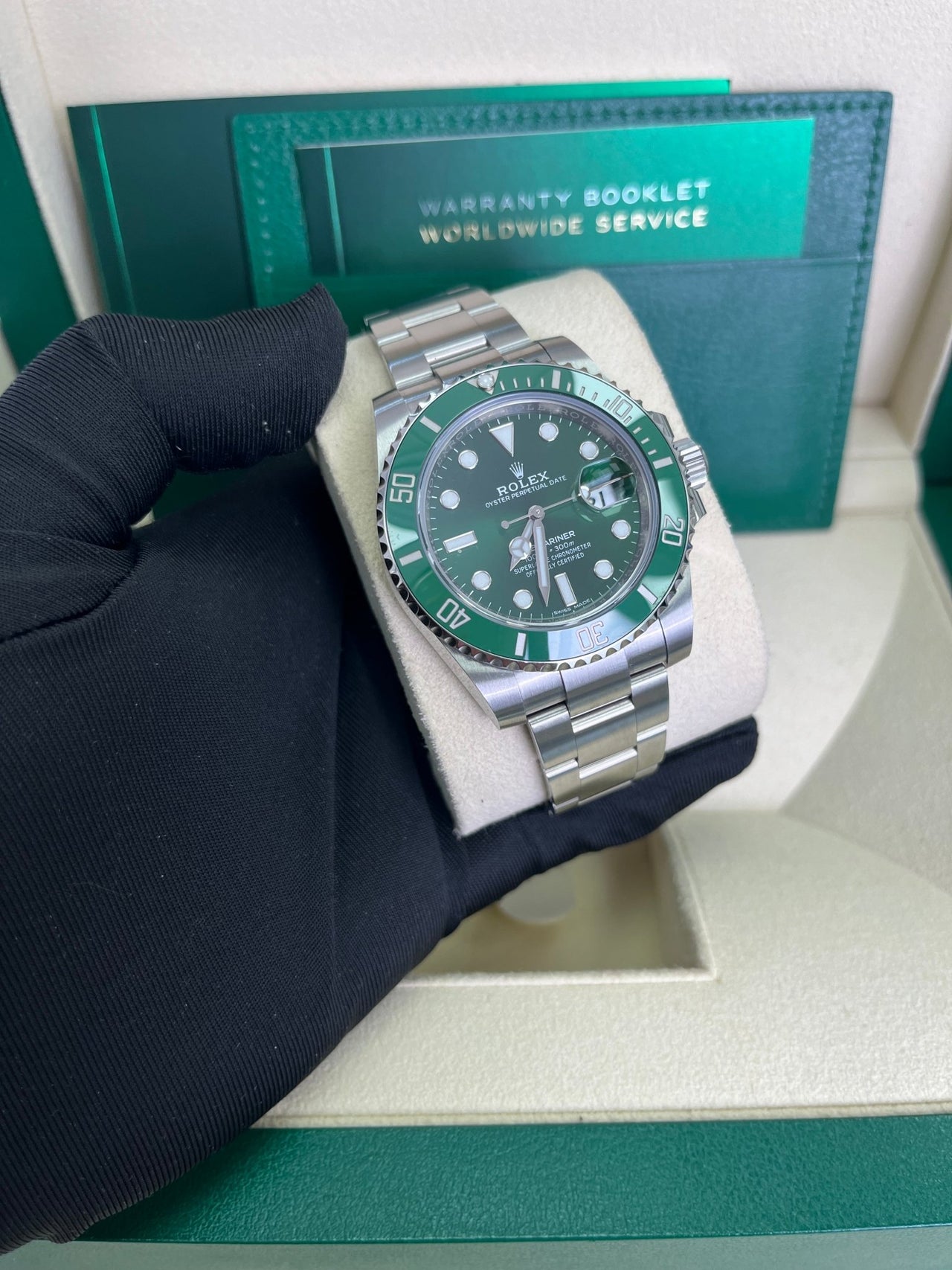 Rolex Submariner Date Stainless Steel "The Hulk" Green Dial 116610LV NEW ROLEX GREEN CARD - Image 22