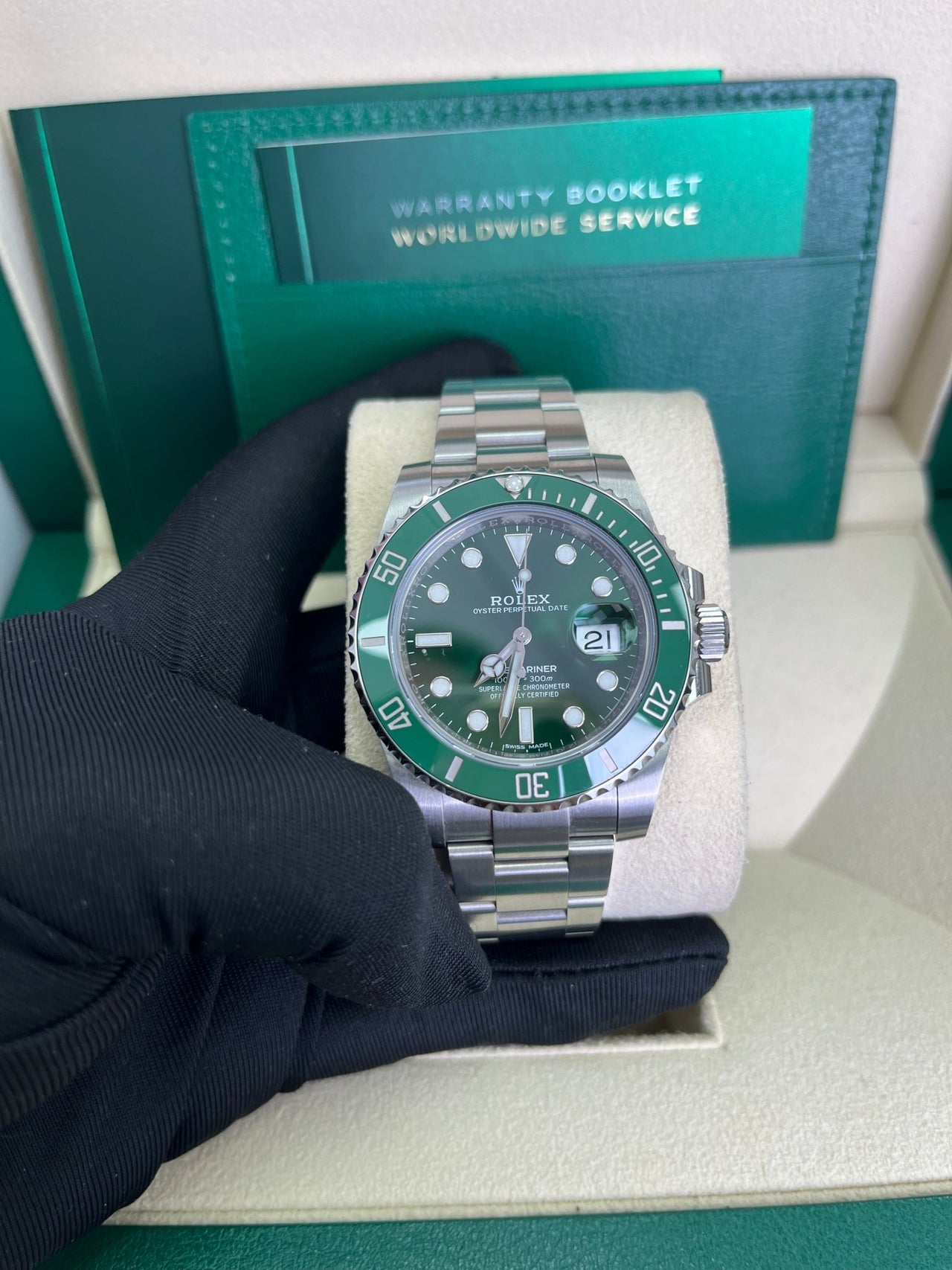 Rolex Submariner Date Stainless Steel "The Hulk" Green Dial 116610LV NEW ROLEX GREEN CARD - Image 19
