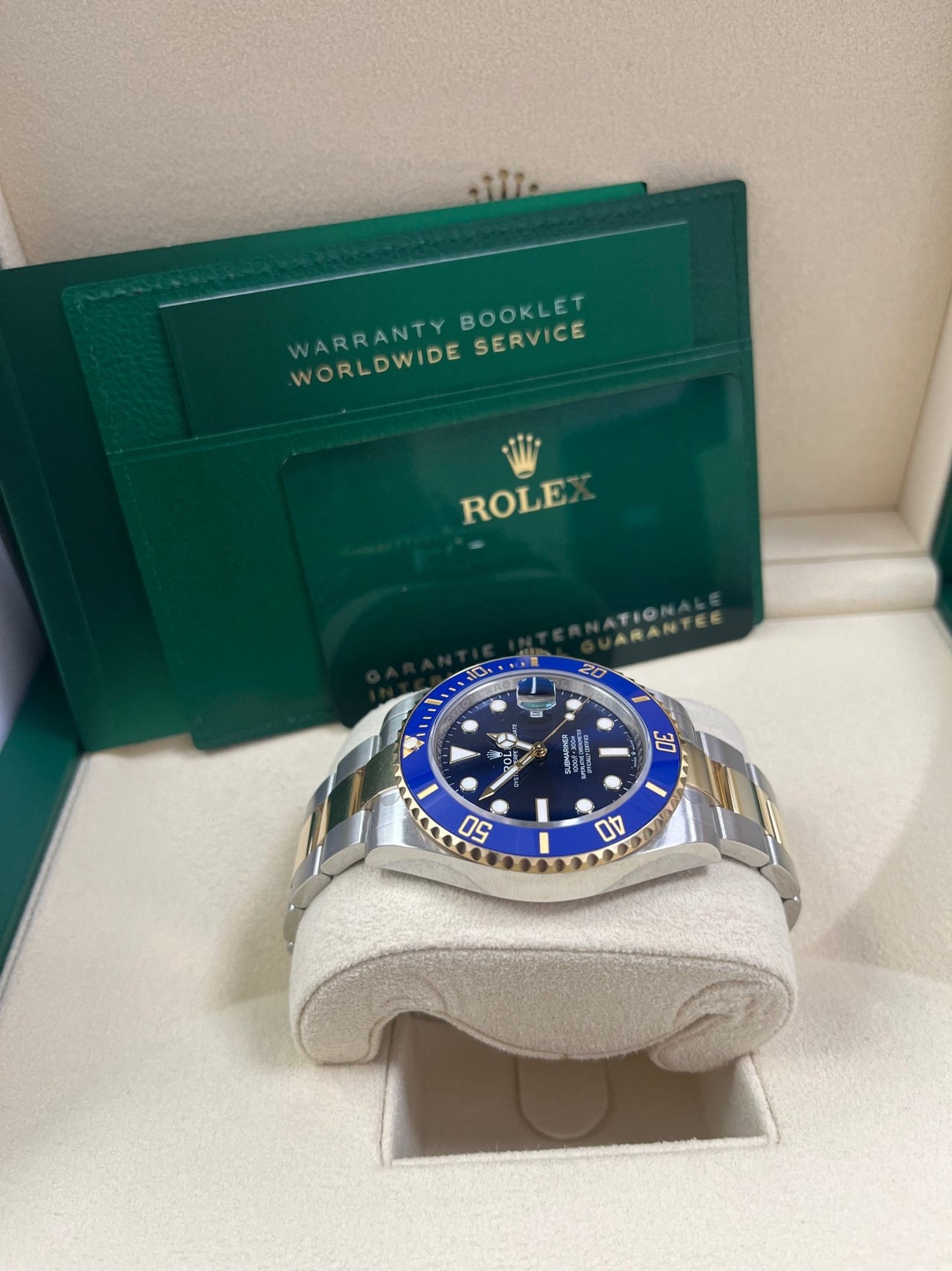 Rolex Submariner Date 41 mm Oystersteel and yellow gold 126613lb-0002 - Image 3