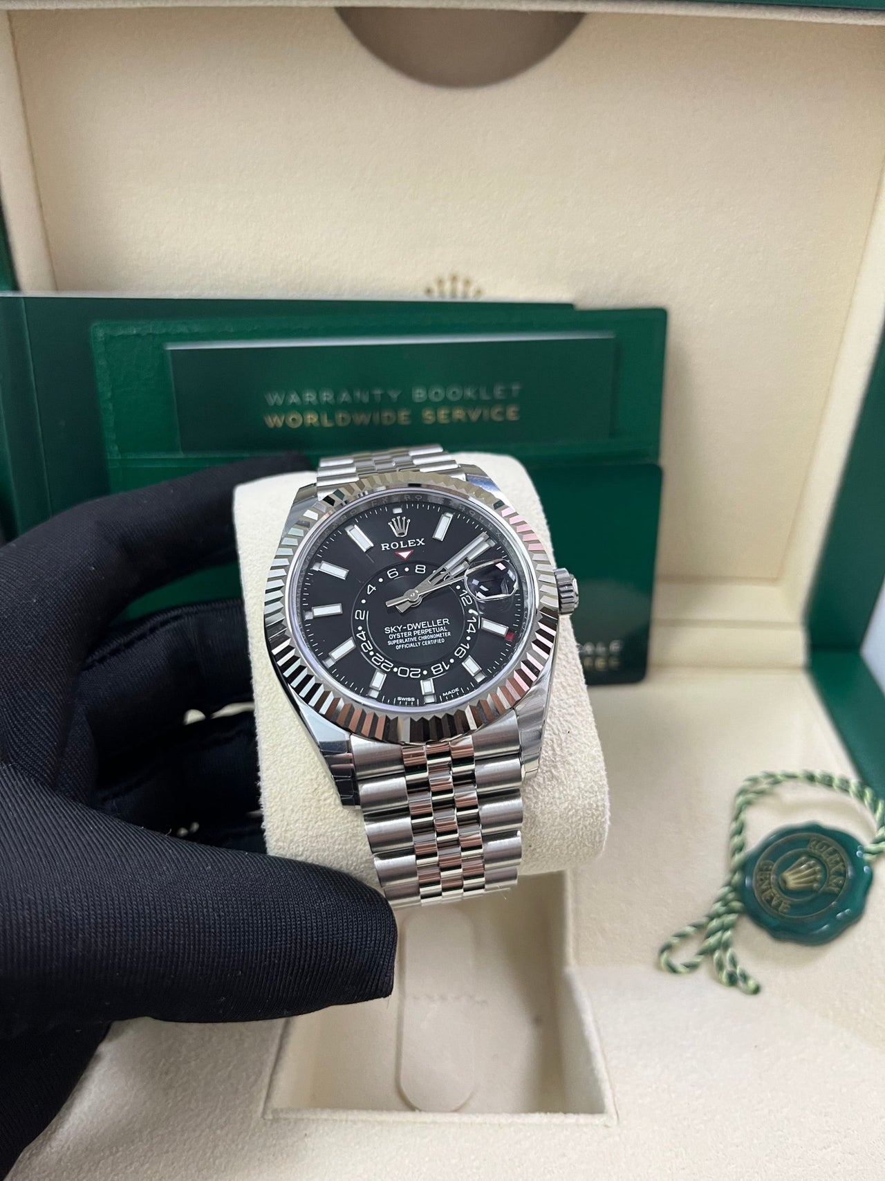 Rolex Sky-Dweller 42 mm Oystersteel and white gold 336934-0008 - Image 16