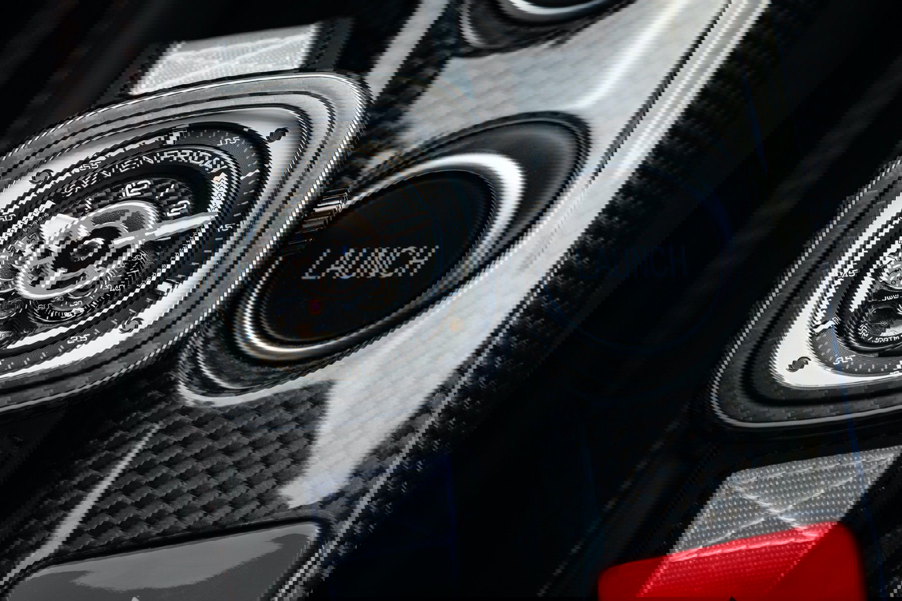 P3C/07 White Carbon - Image 6