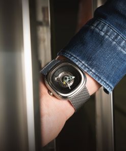 Alternative view of PG1/01M GMT