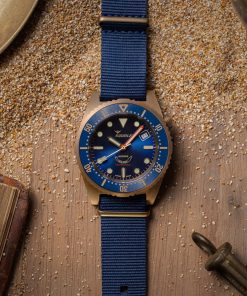 Alternative view of 1521 Bronze