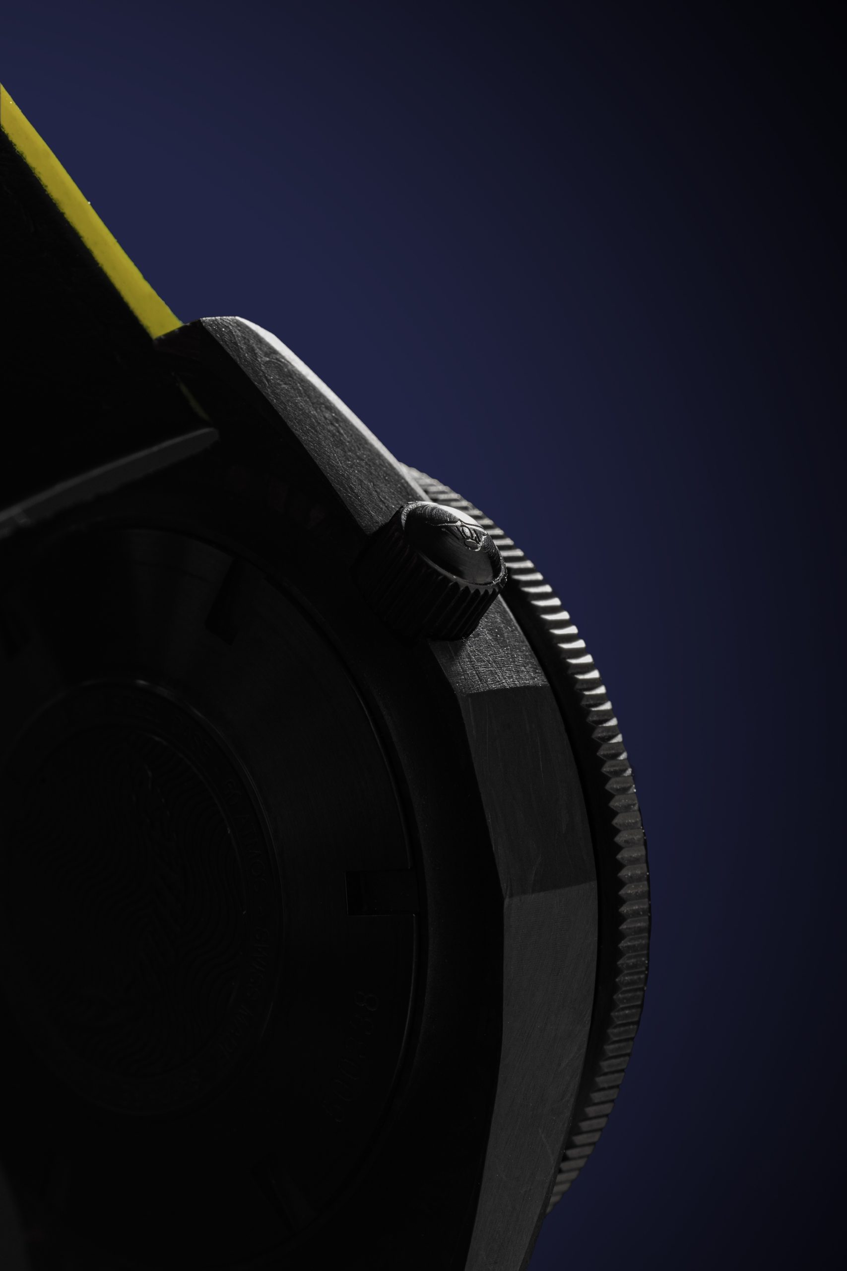 T-183 Forged Carbon Yellow - Image 8