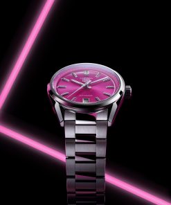 Alternative view of Carrera Date