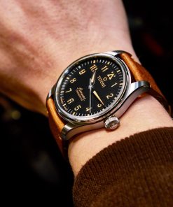 Alternative view of Airmaster Pilot Titan