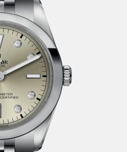 Alternative view of BLACK BAY ONE 36 M79640-0006