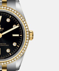 Alternative view of BLACK BAY ONE 36 S&G M79653-0005