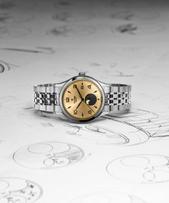 Alternative view of TUDOR 1926 LUNA M91560-0001