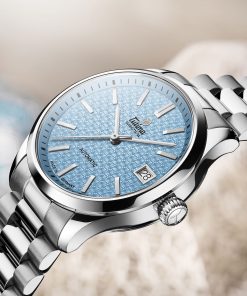 Alternative view of Lady Sky