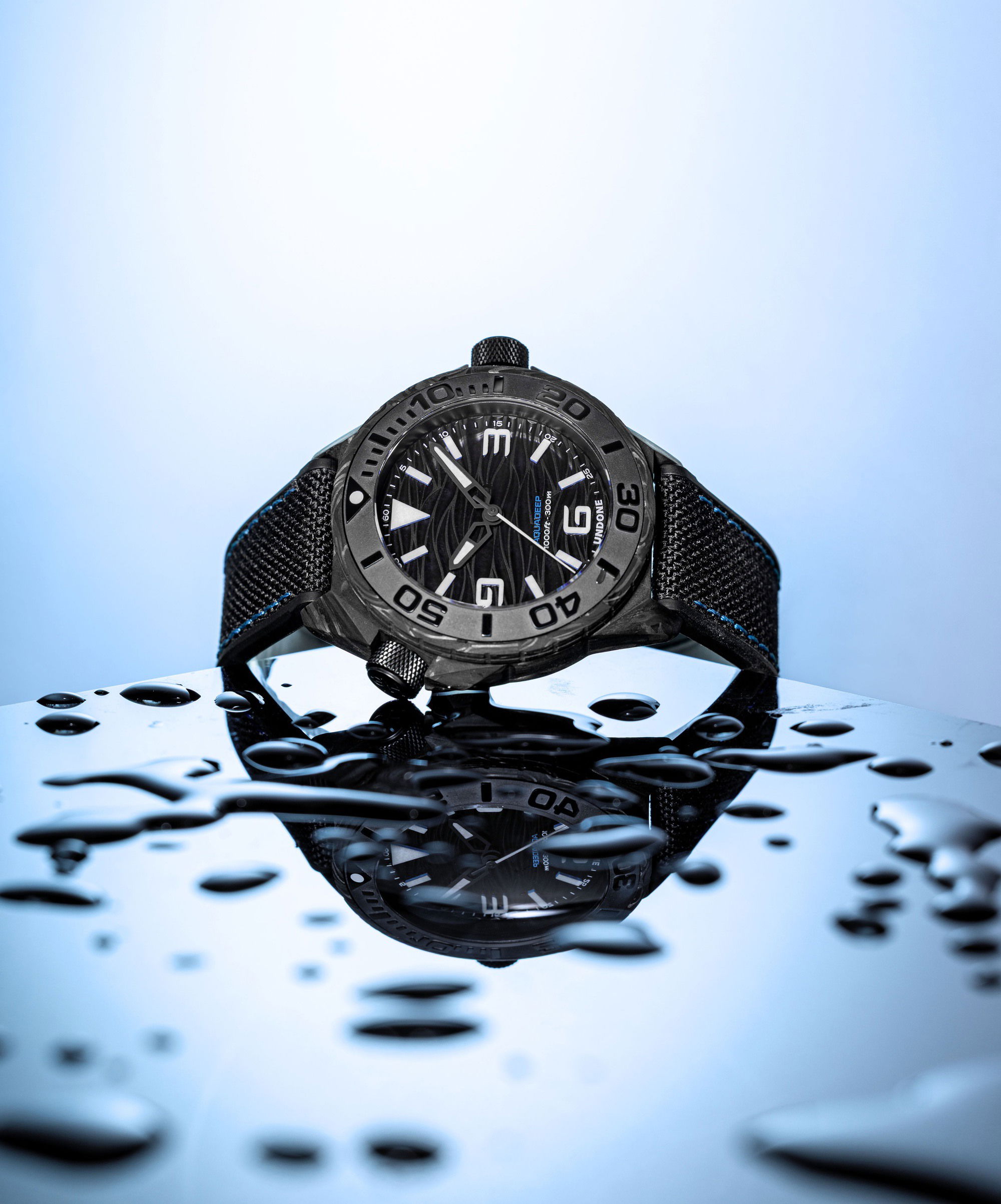 Aqua Carbon Maggy - Image 12