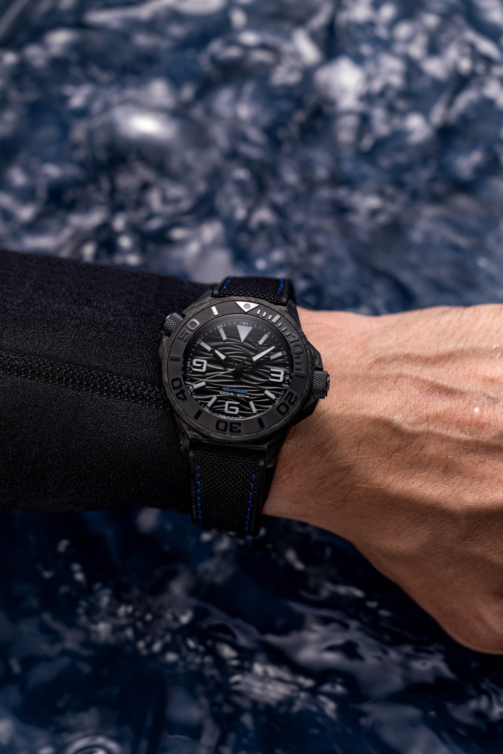 Aqua Carbon Maggy - Image 7