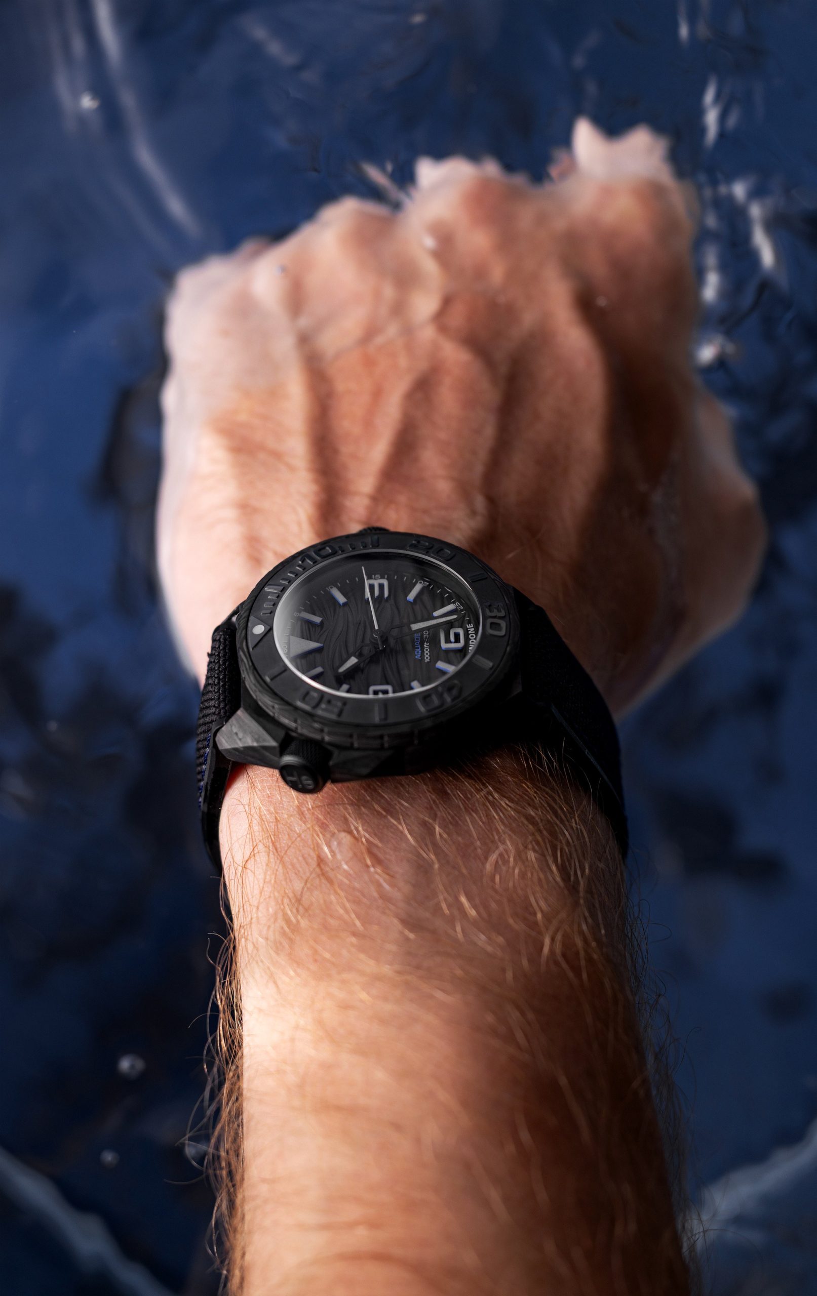 Aqua Carbon Maggy - Image 8