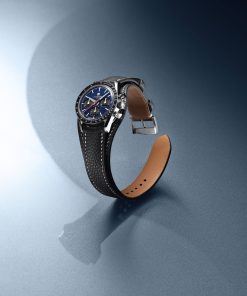 Alternative view of Tribute to Compax