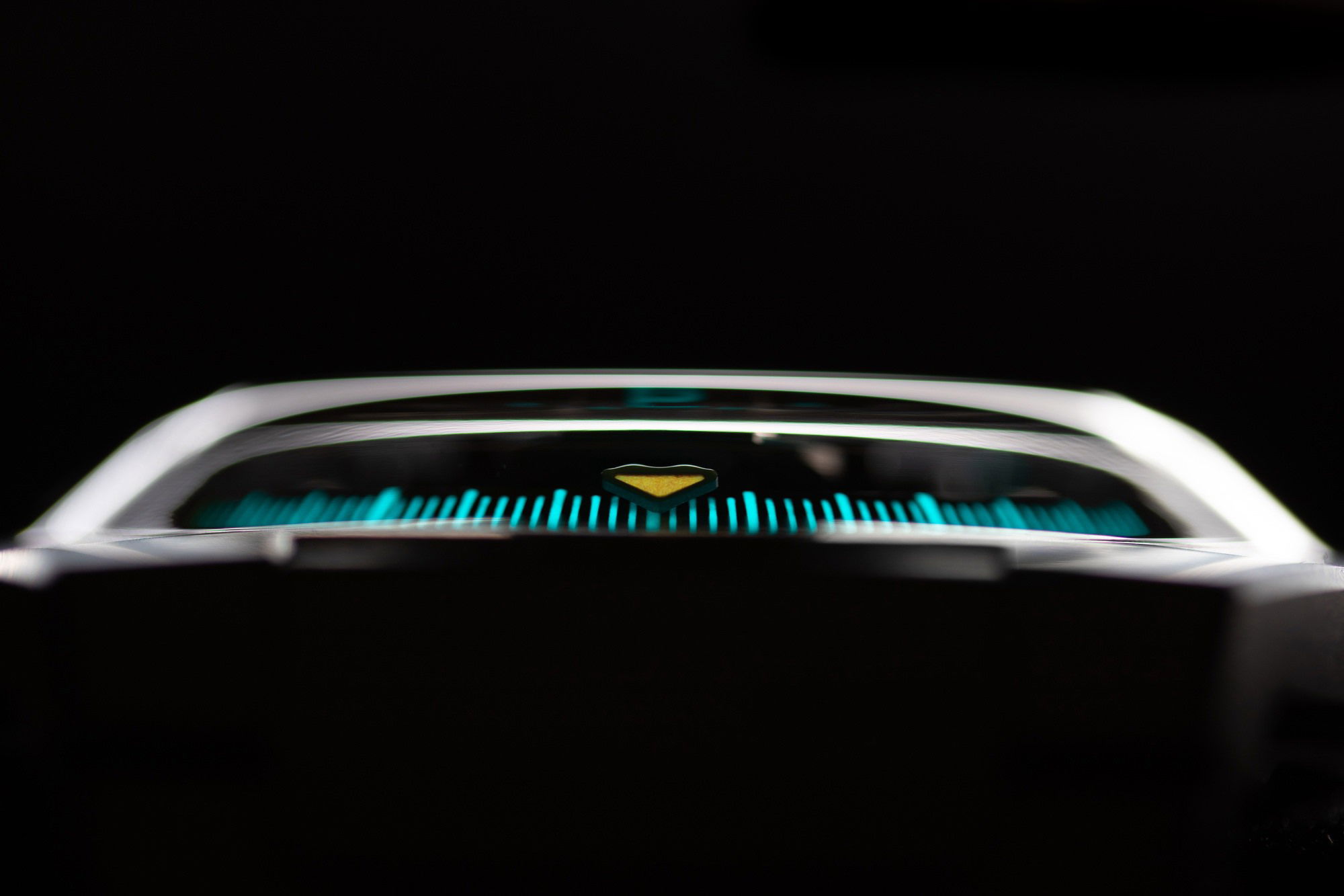 UR-100V Magic T - Image 2