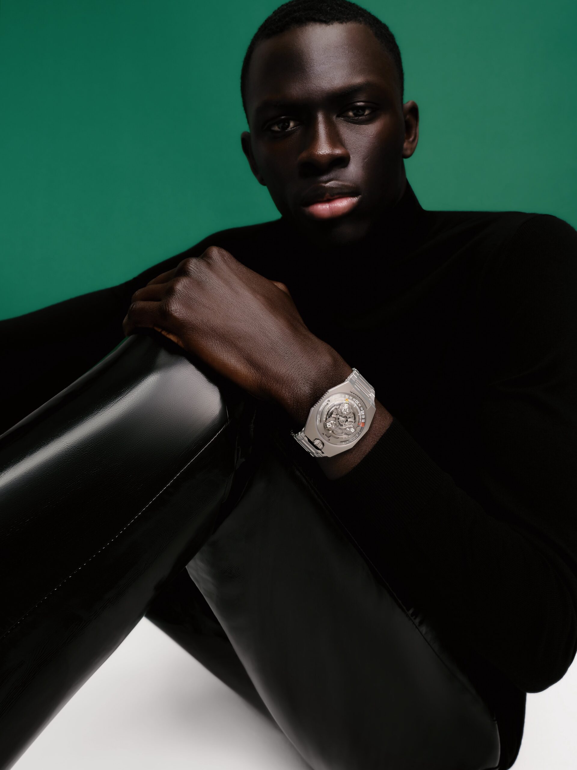 UR-100V Magic T - Image 3