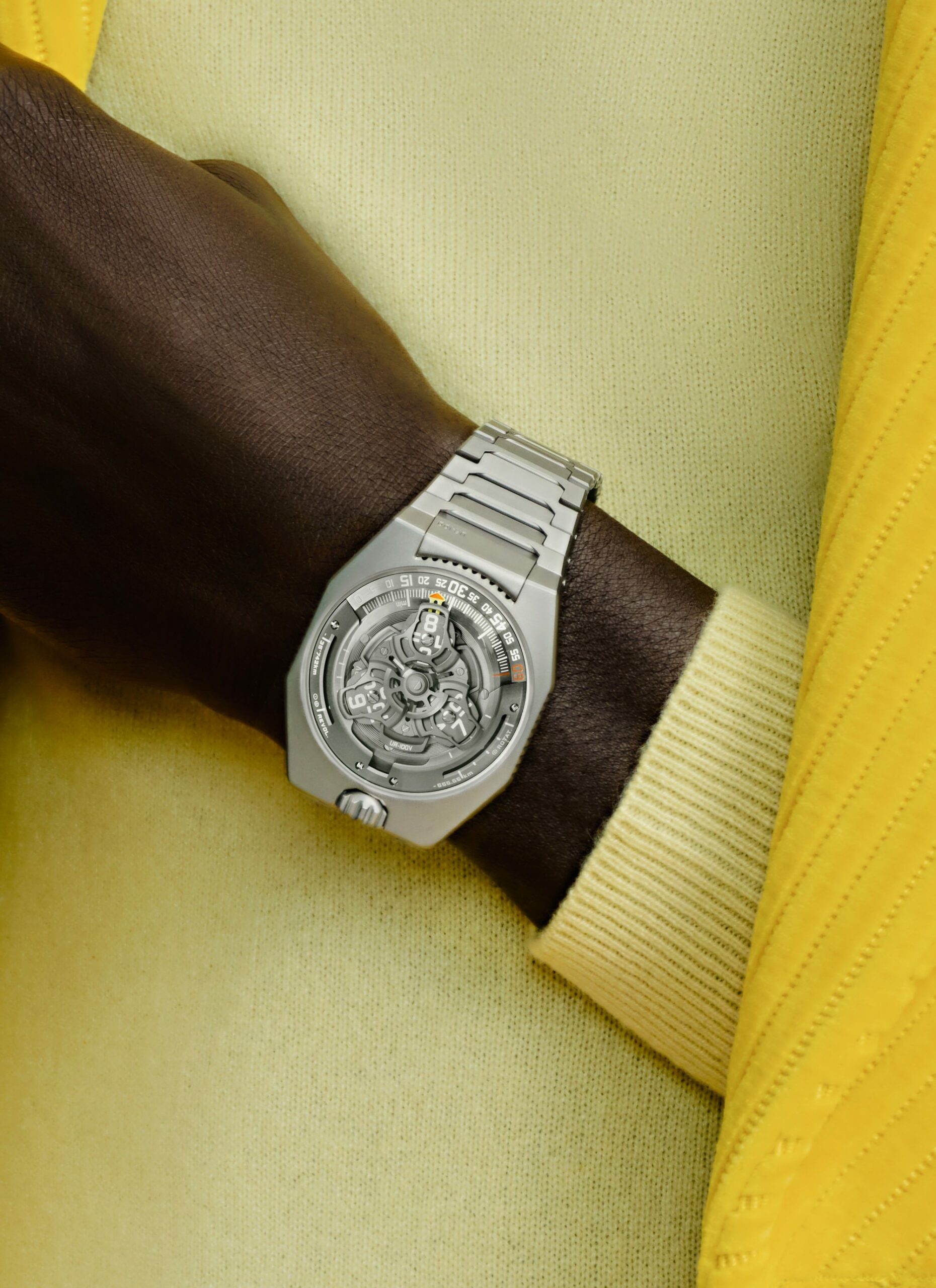 UR-100V Magic T - Image 5