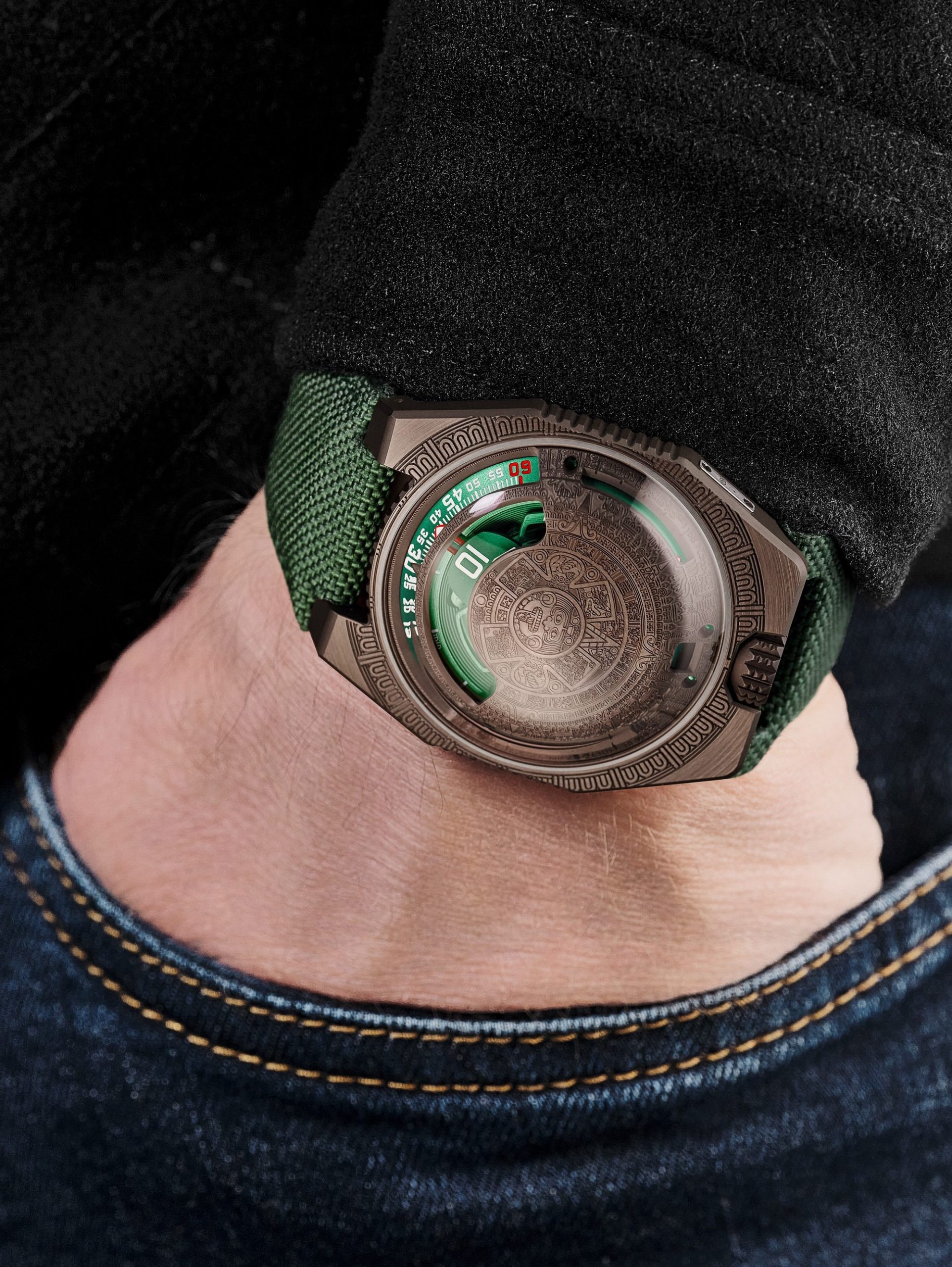 UR-100V Time and Culture - Image 7