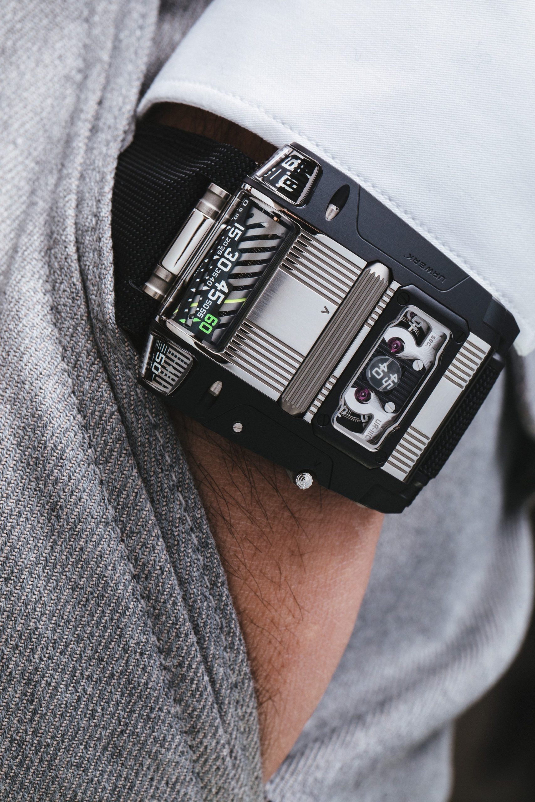 UR-111C TT - Image 9