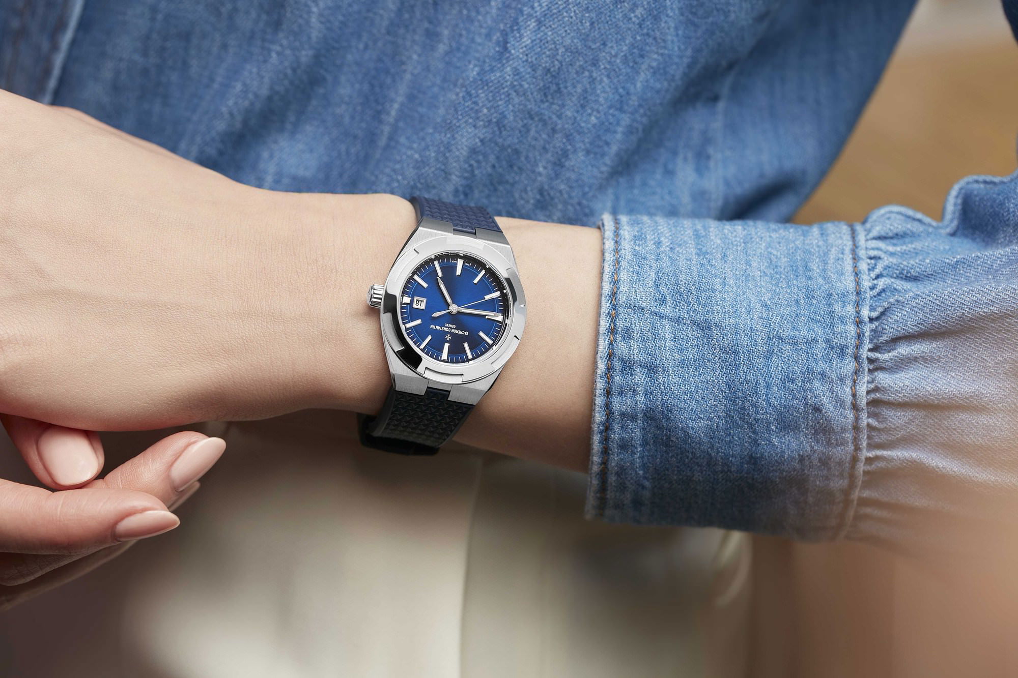 Overseas Self-Winding - Image 15