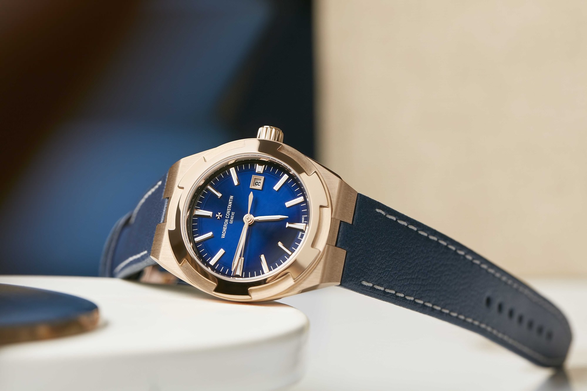 Overseas Self-Winding - Image 2