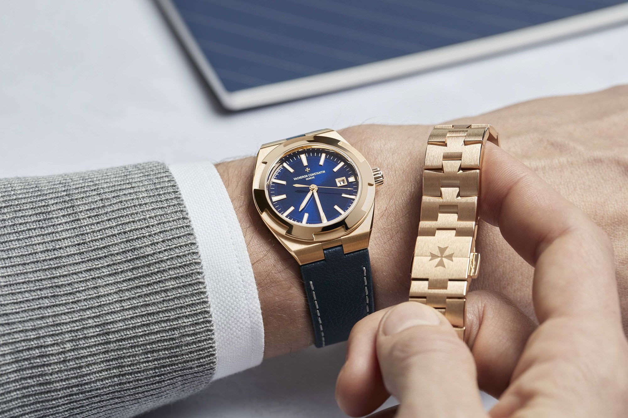 Overseas Self-Winding - Image 14