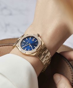 Alternative view of Overseas Self-Winding