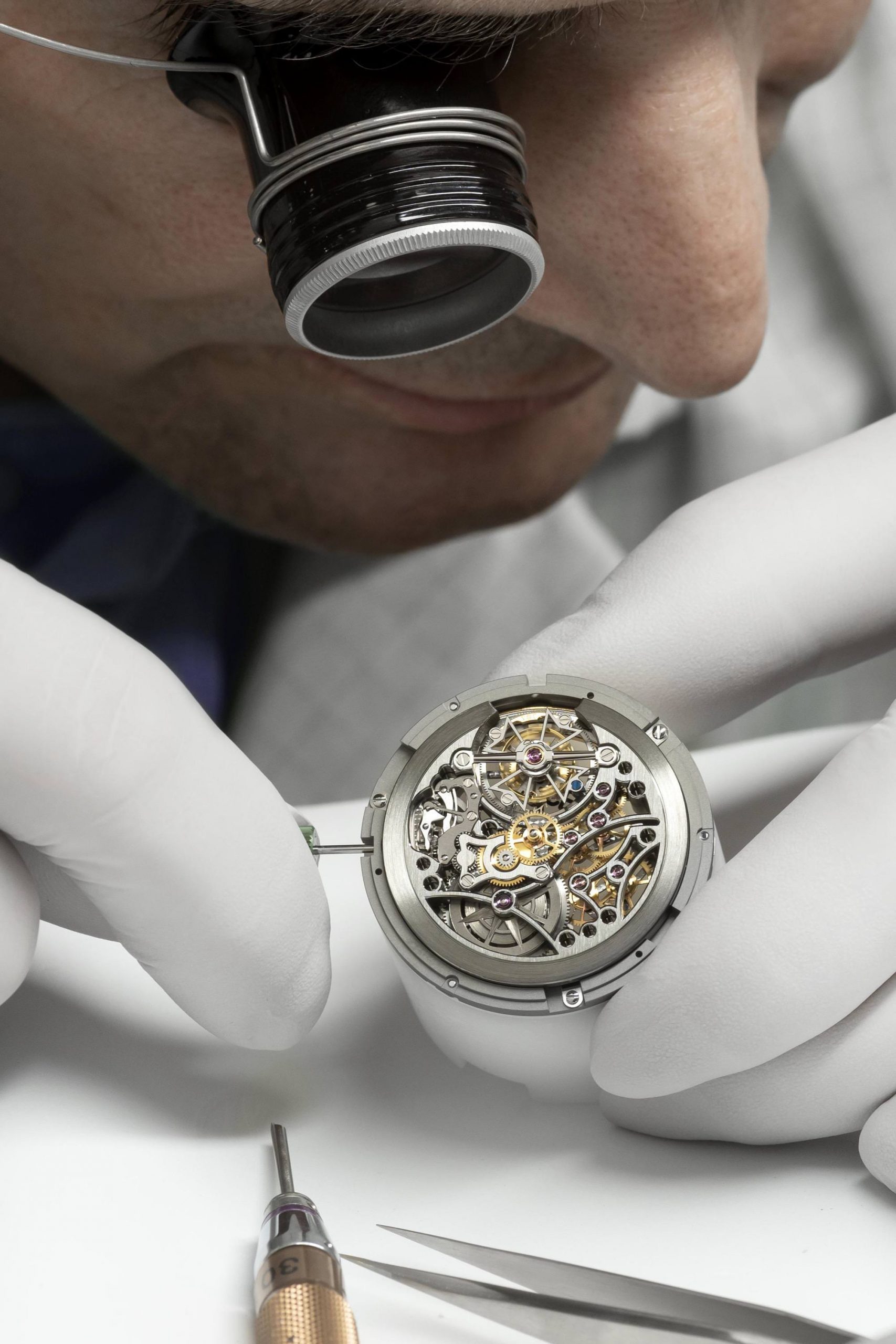 Overseas Tourbillon Skeleton - Image 10