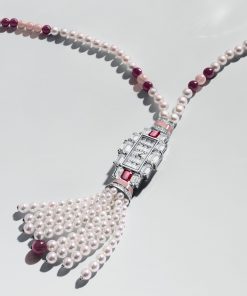 Alternative view of The Grand Lady Kalla Ruby