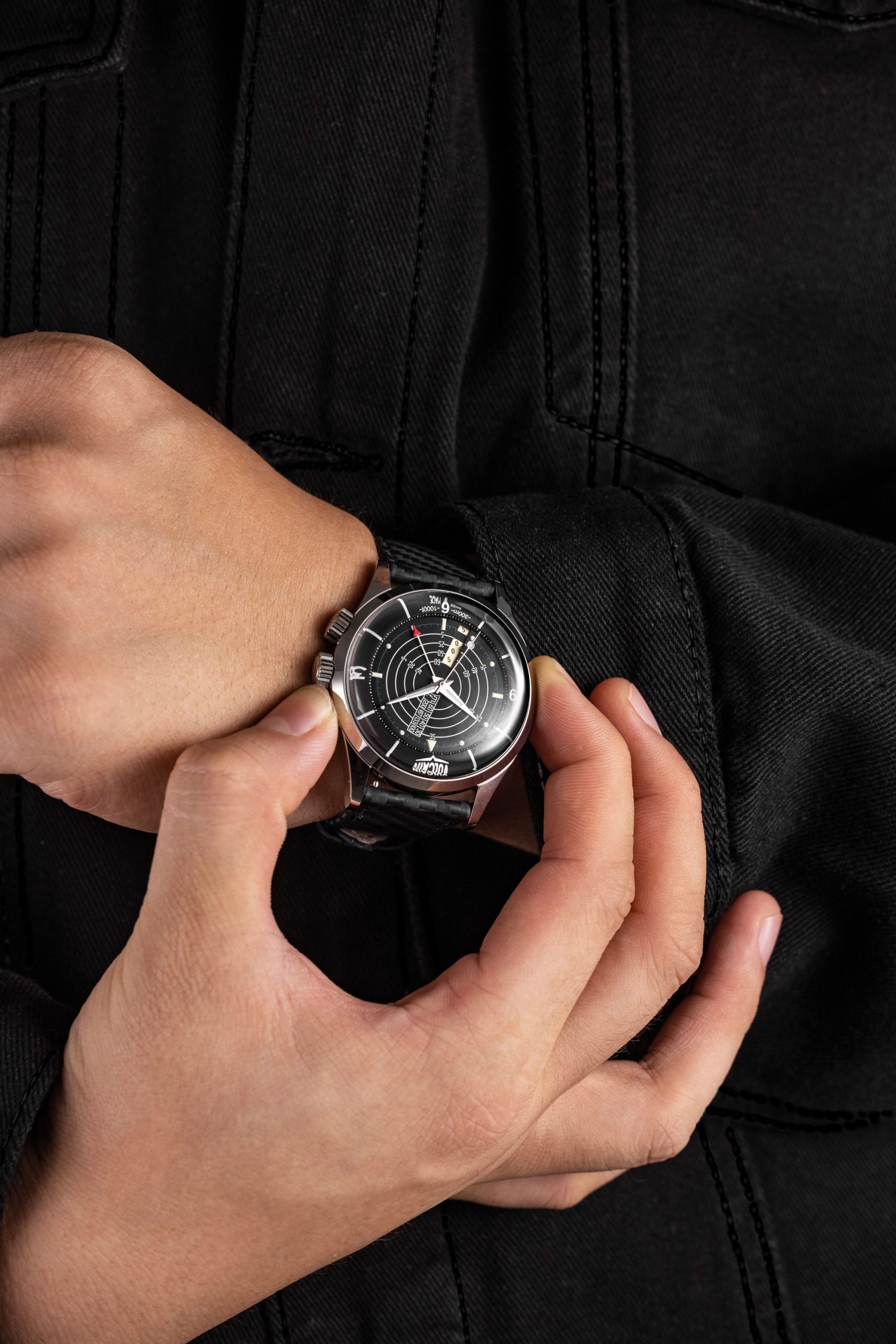 Nautical Black White Luminova - Image 4