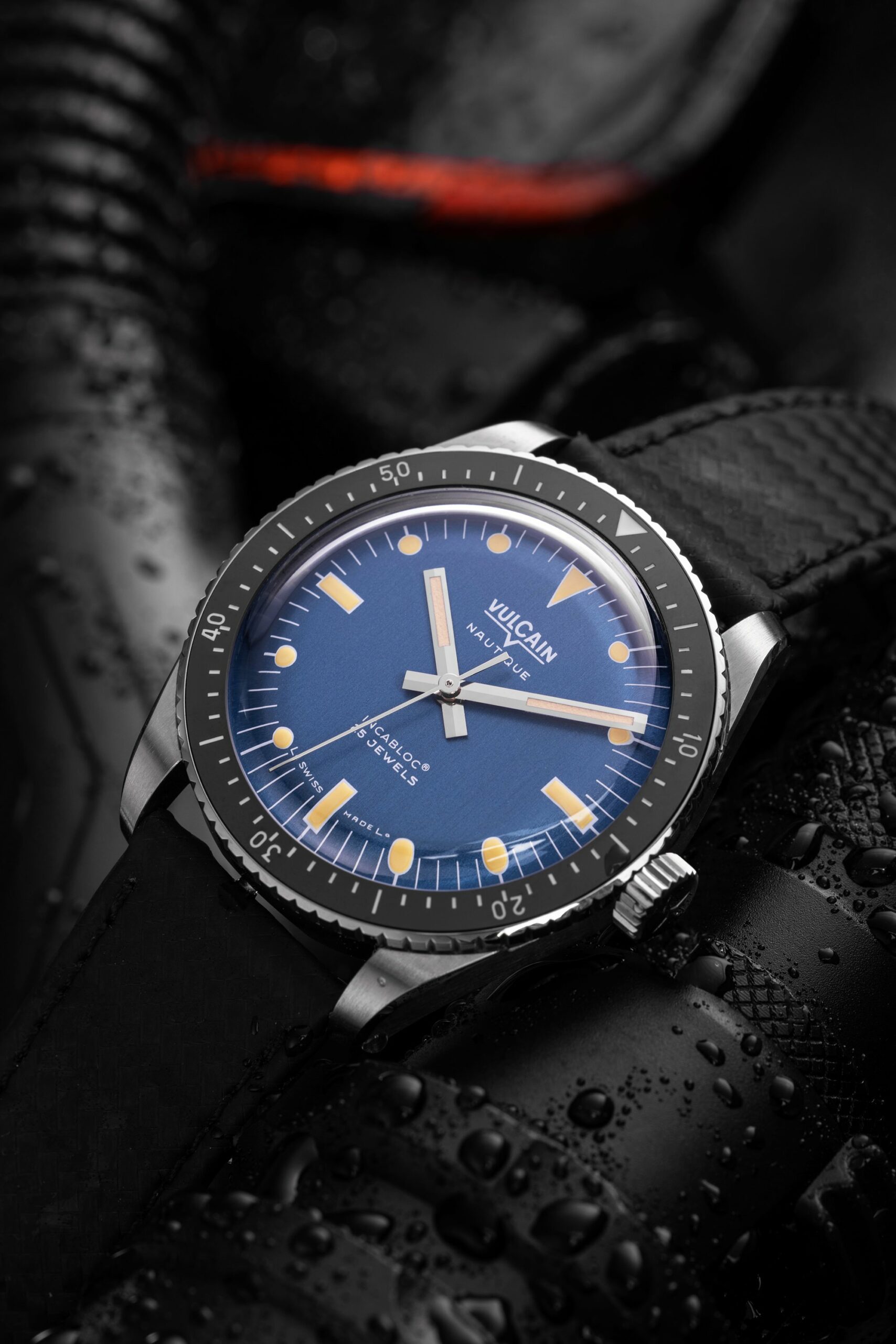 Skindiver Blue - Image 11