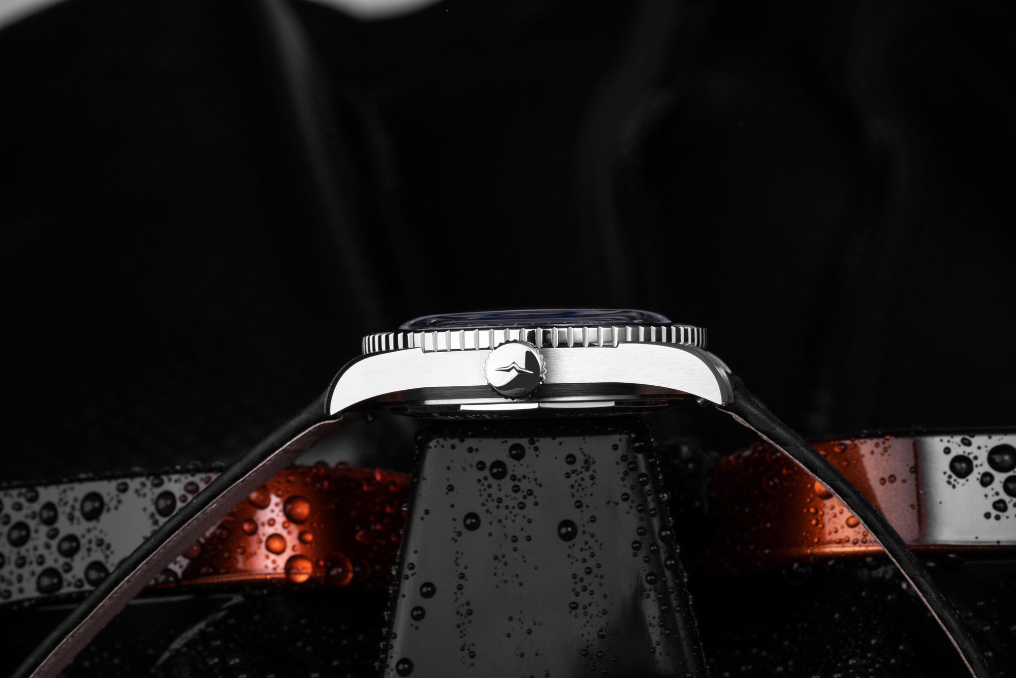 Skindiver Blue - Image 4